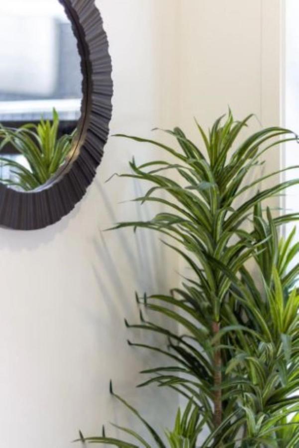 Serenity In The Centre: 2 Bed 2 Bath Christchurch Luaran gambar
